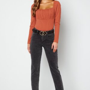 Regina straight leg ankle jeans