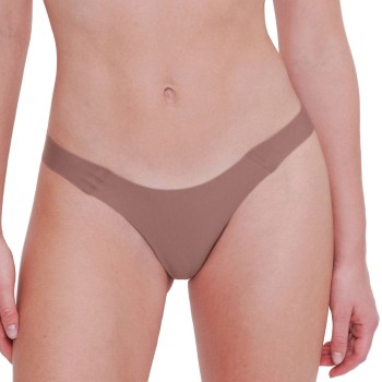 Sloggi Trusser ZERO Feel 2 0 Tiny Tanga Brun Small Dame Sloggi Trusser ZERO Feel 2 0 Tiny Tanga Brun Small Dame
