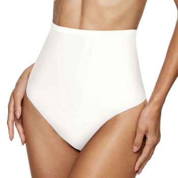 Triumph Trusser Shape Smart Highwaist Thong Offwhite 870 Small Dame Triumph Trusser Shape Smart Highwaist Thong Offwhite 870 Small Dame