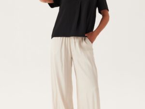 V-neck Blouse