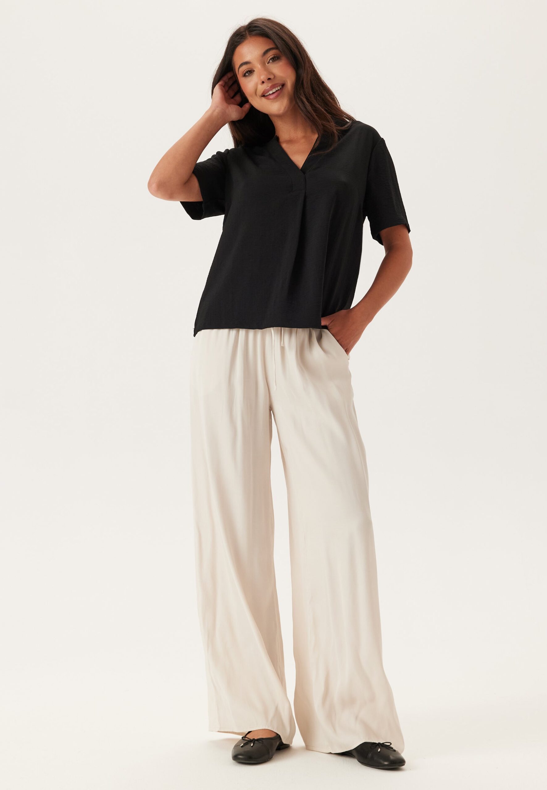 V-neck Blouse V-neck Blouse