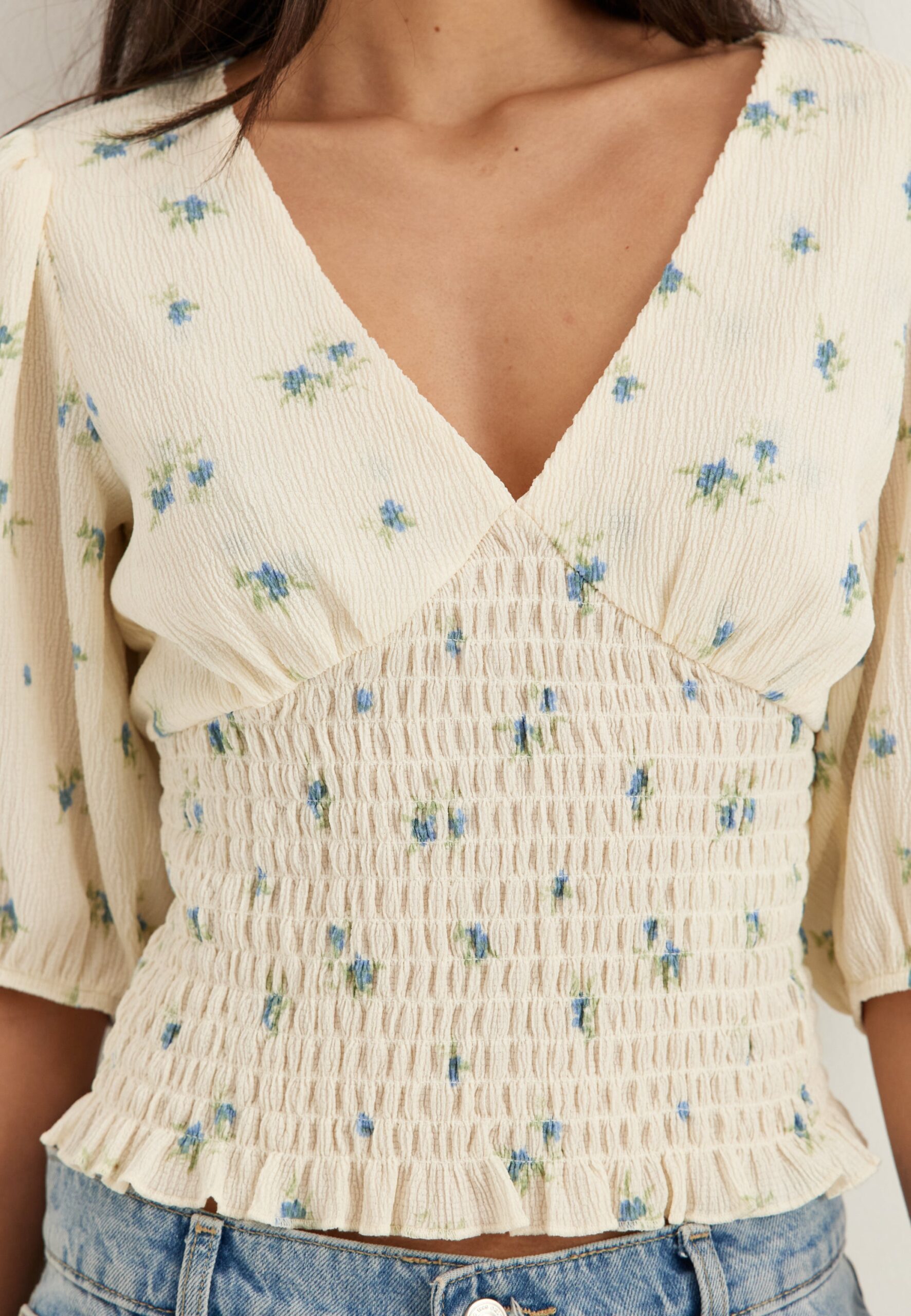 V-neck Smock Top V-neck Smock Top