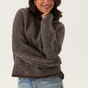 Vilory High Neck L/S KNIT TOP