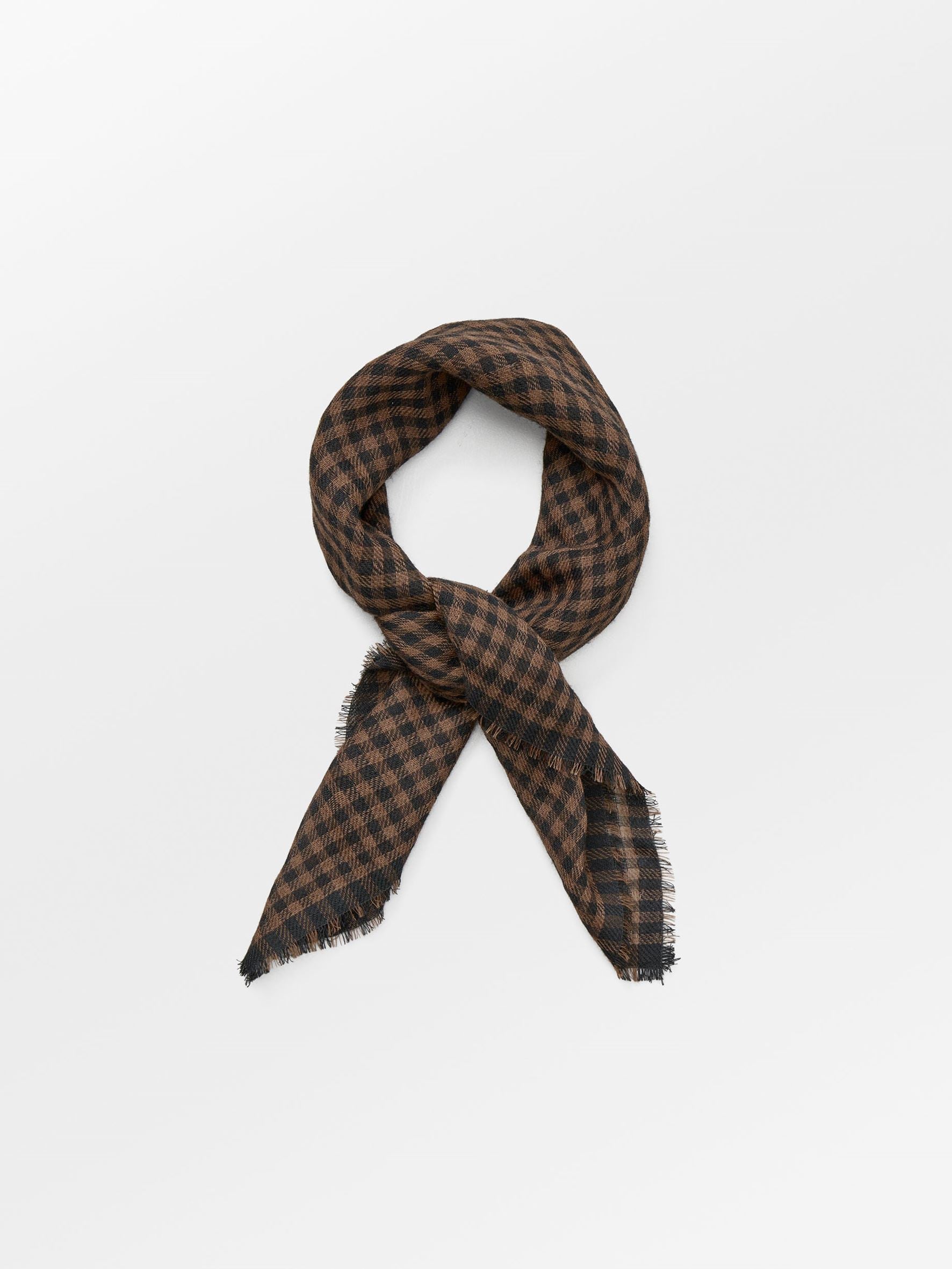 Gingham Wica Scarf Gingham Wica Scarf