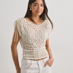 Nelly - Hvid - Wonderful Lace Shoulder Top