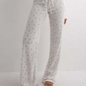 Nelly - Pink - Cute Print Pants