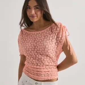 Nelly - Pink - Wonderful Lace Shoulder Top