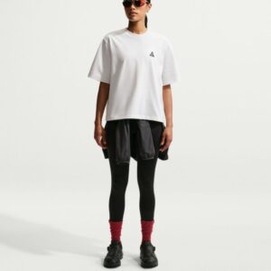 Nike ACG SS Tee Str. L Hvid Dame