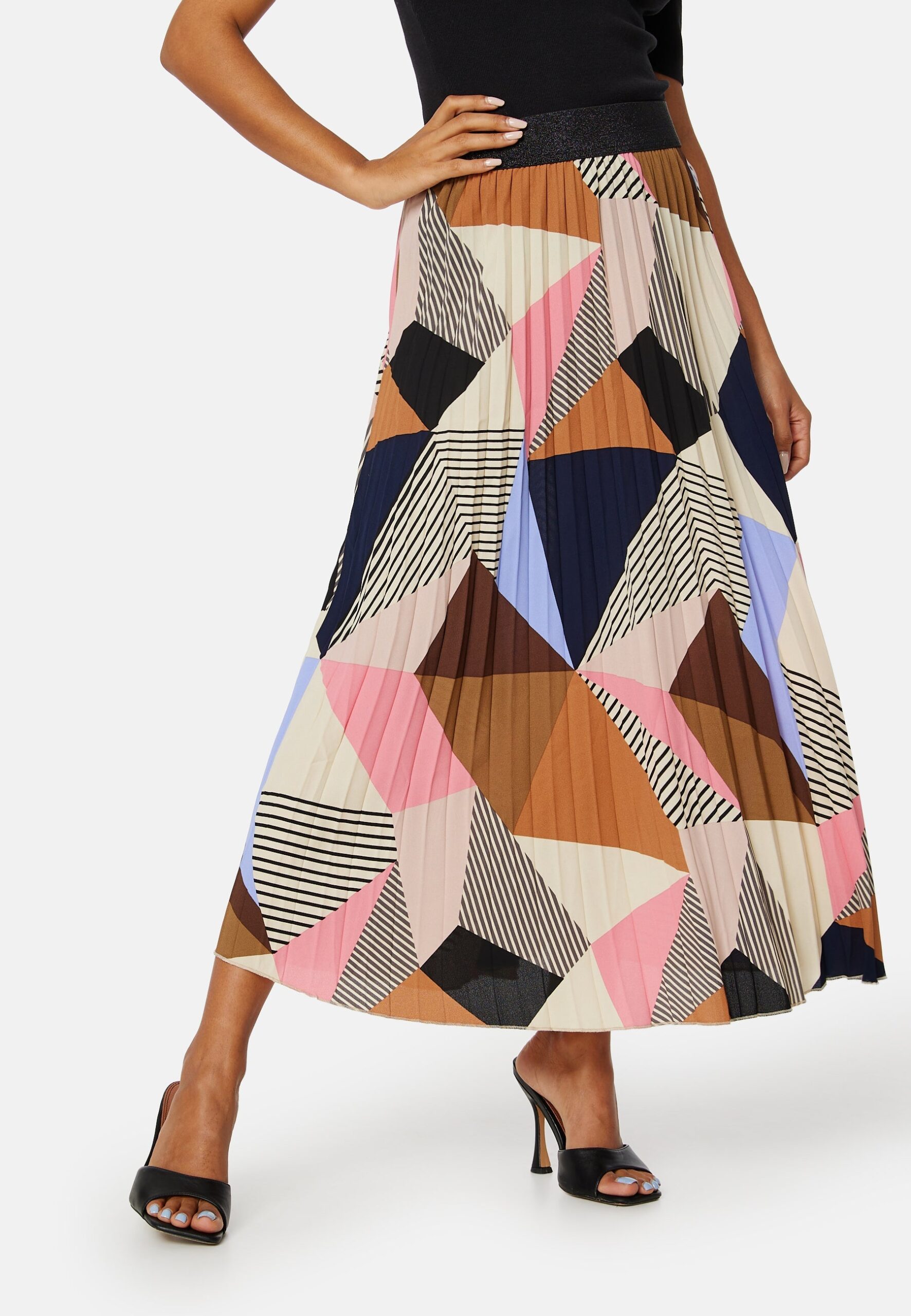 Simone Life Midi Plisse Skirt Simone Life Midi Plisse Skirt
