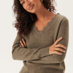 Vinikolina V-neck L/S KNIT TOP