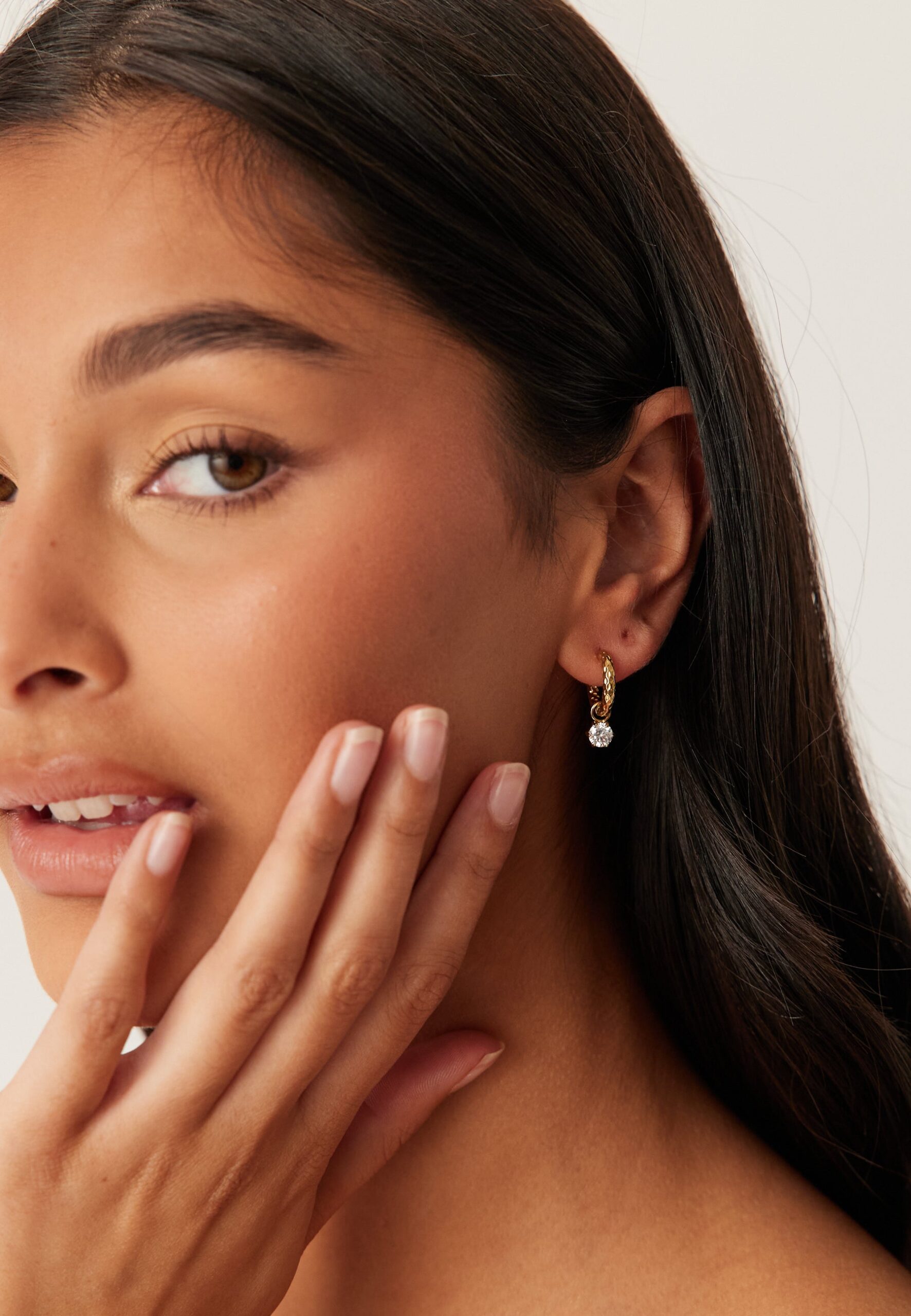 Como Hoop Earring Crystal Como Hoop Earring Crystal