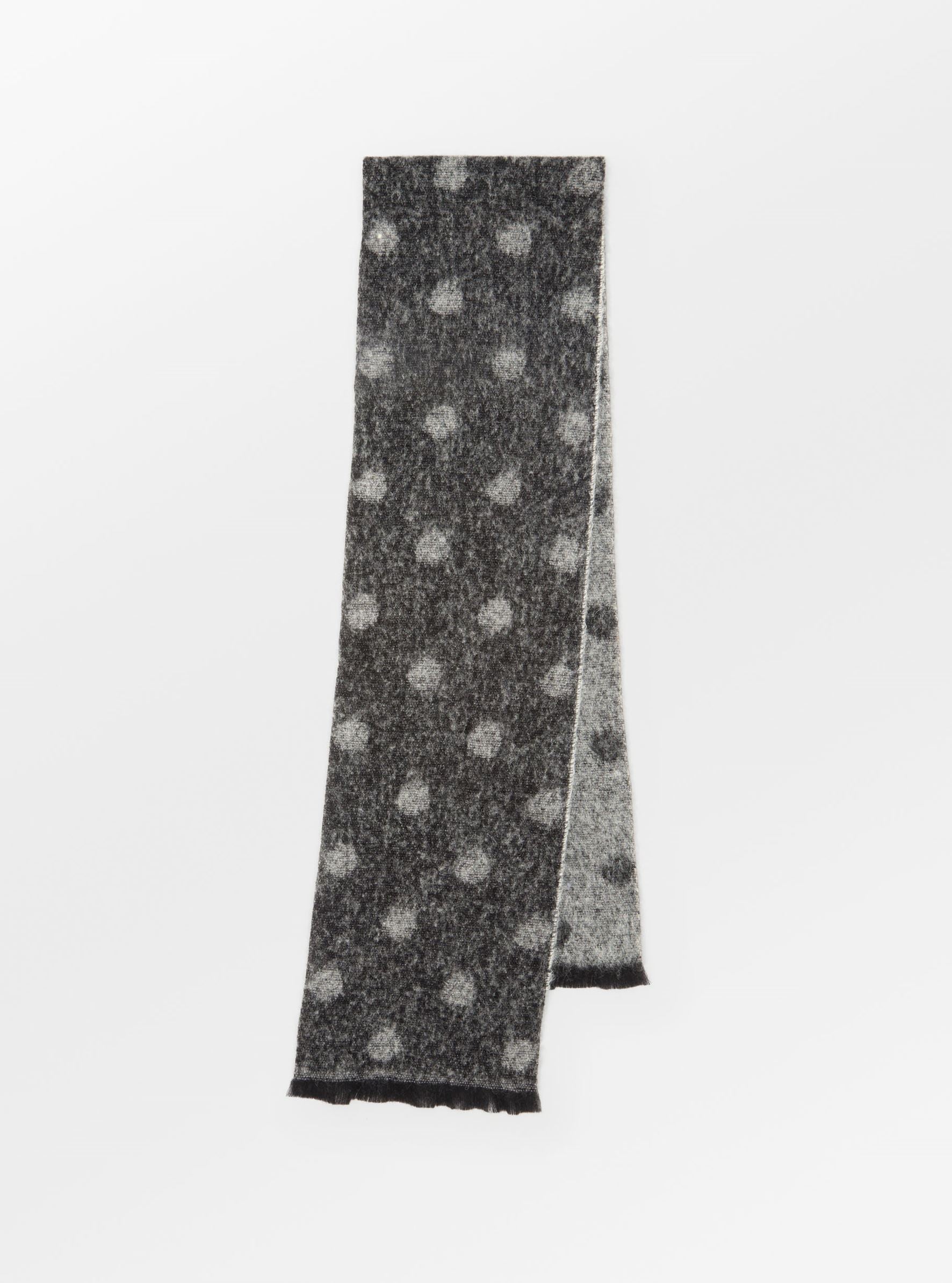Dotia Wool Scarf Dotia Wool Scarf