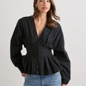 Nelly - Sort - My Favorite Pleat Blouse