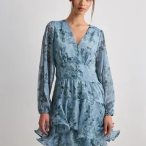 Neo Noir - Blå - Mabella Crepe Print Dress