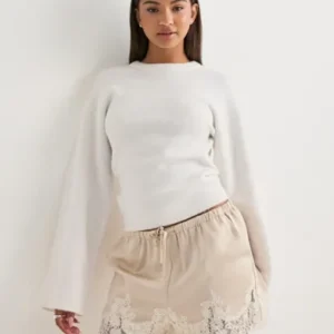 Neo Noir - Champagne - Siena Lace Shorts