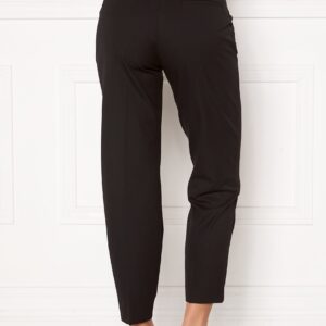 Ria MW Cropped Pant