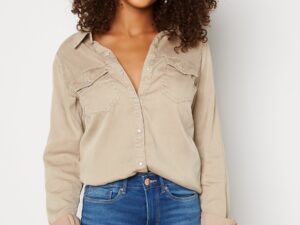Vibista Denim Shirt