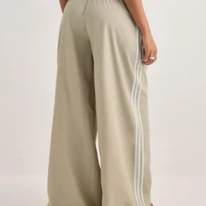 Adidas Originals - Beige - Firebird Tp
