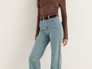 Moxy Straight
