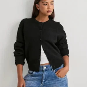 Nelly - Sort - Fuzzy Knit Cardigan