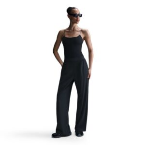 Nike Dri-FIT 24.7 HW Loose Wide Leg Pants Str. M Sort Dame