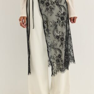 Vialis Wrap Lace Scarf