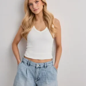 Nelly - Blå - Wide Strap Jeans Shorts