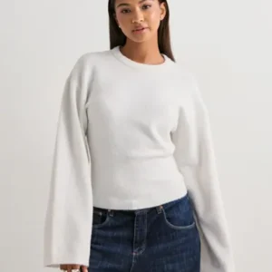 Nelly - Hvid - Tight Waist Knit Sweater