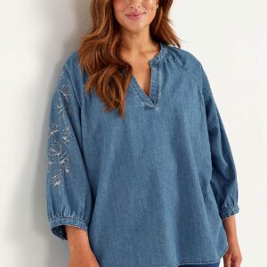 Tunika i let denim med broderi