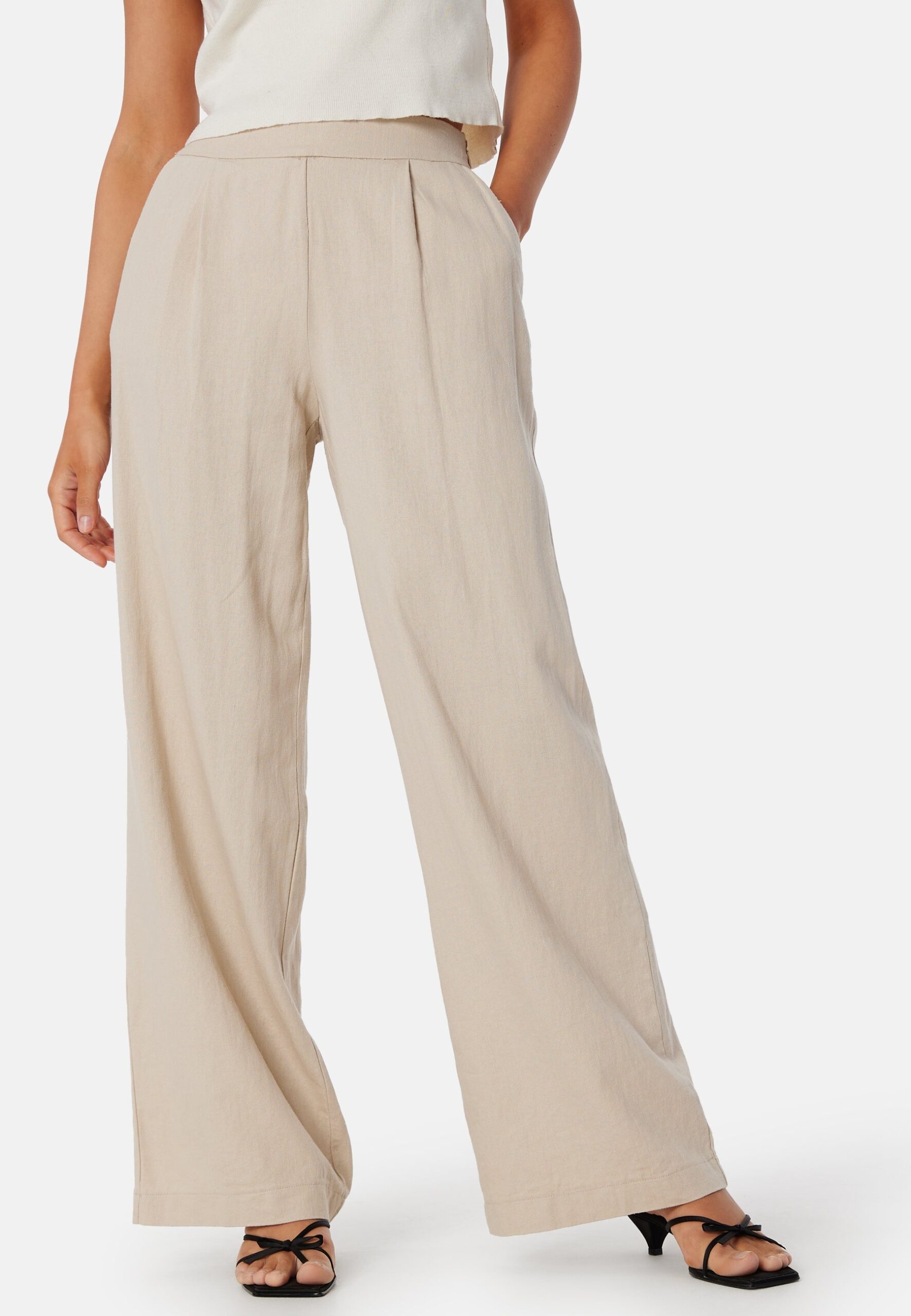 Vijolanda High Waist pleated pants Vijolanda High Waist pleated pants