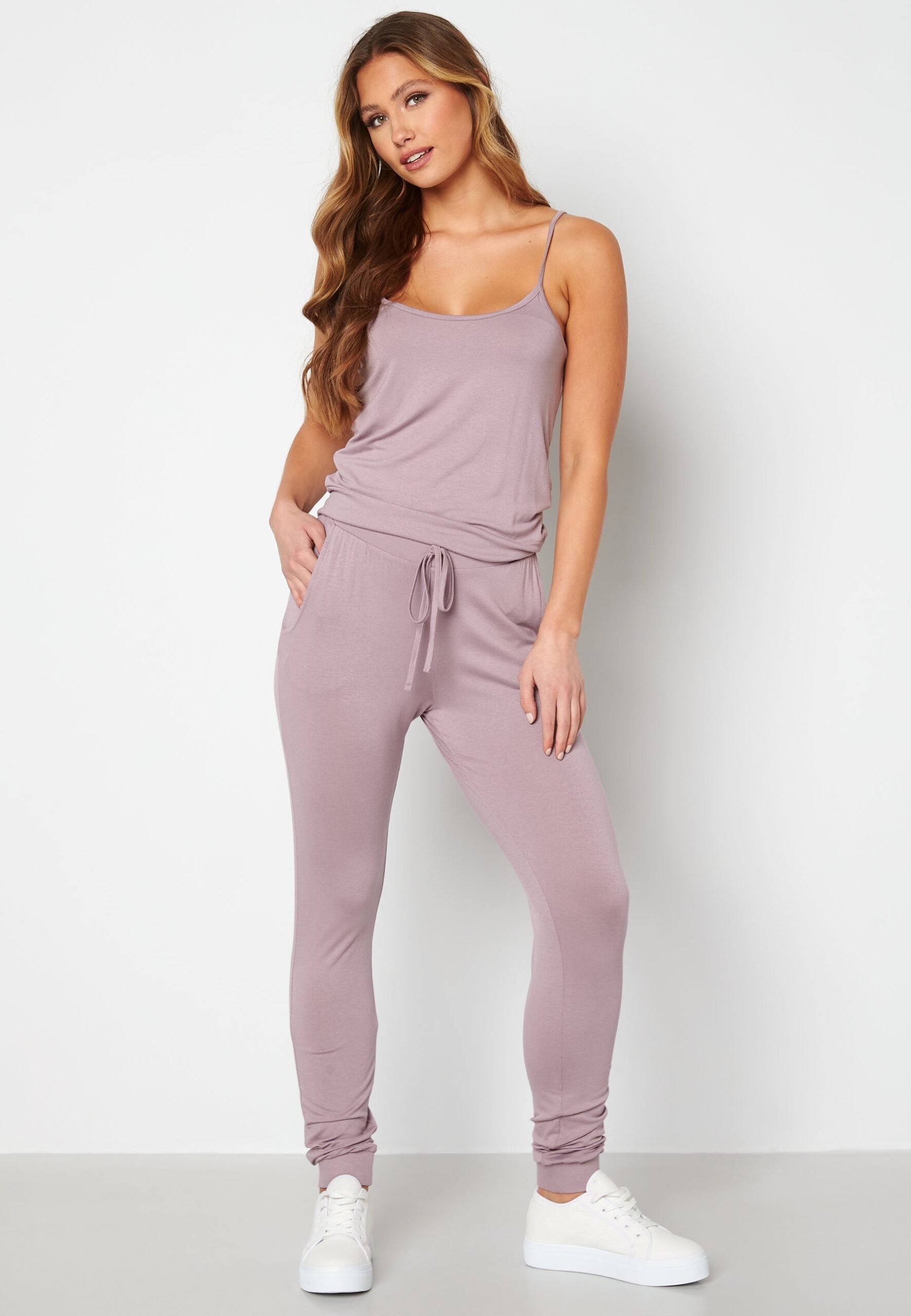 Yanelle lounge set Yanelle lounge set