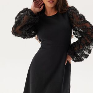 3D Floral Sleeve Short Dress