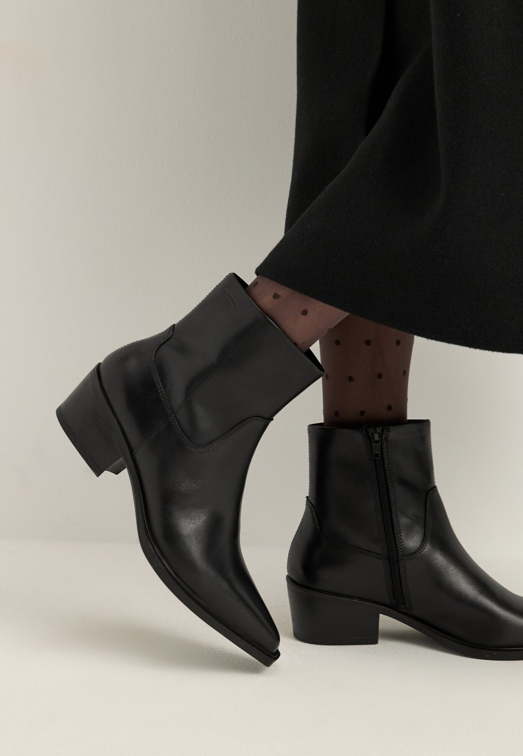Kelsey Heel Classic Leather Boots Kelsey Heel Classic Leather Boots
