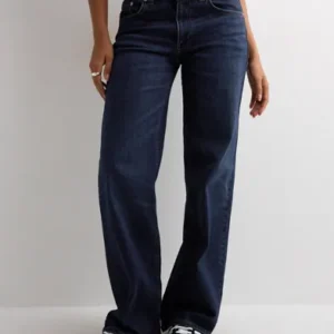 Nelly - Blå - Low Waist Loose Jeans