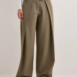 Nelly - Grøn - Volume Pleat Pants