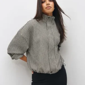 Nelly - Ternet/Stribet - Checkered Blouse Jacket