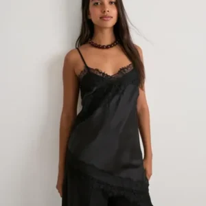 Only - Sort - Onlindona Strap Satin Lace Top Wvn