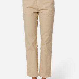 Slim Chinos