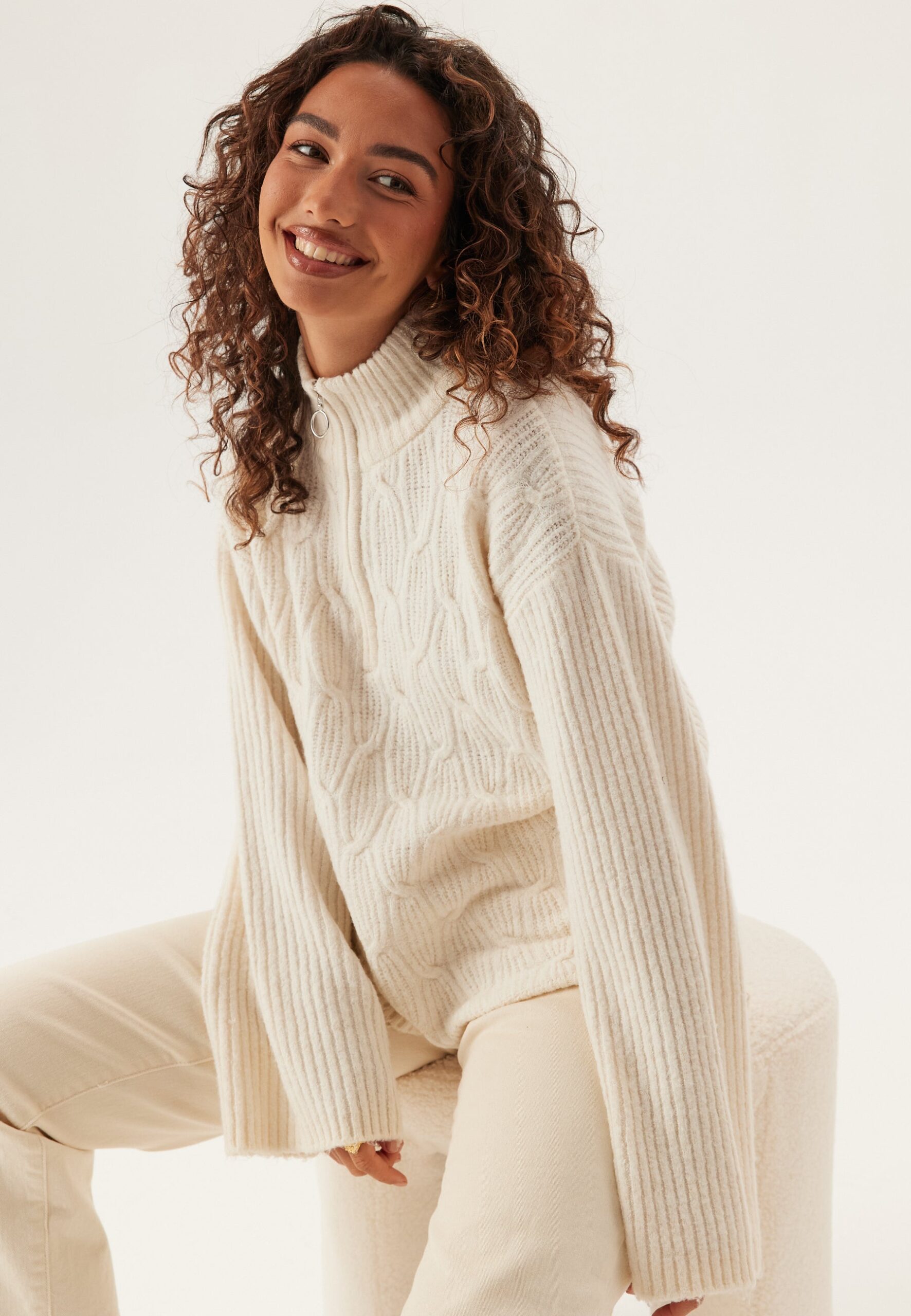 Vilassia L/S HIGH NECK ZIPPER Vilassia L/S HIGH NECK ZIPPER
