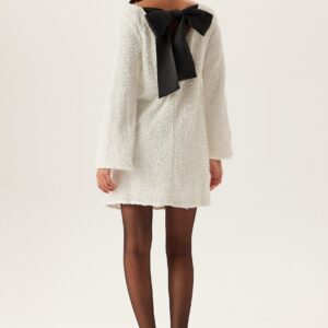 Vmetta Ls Boatneck Short Bow D