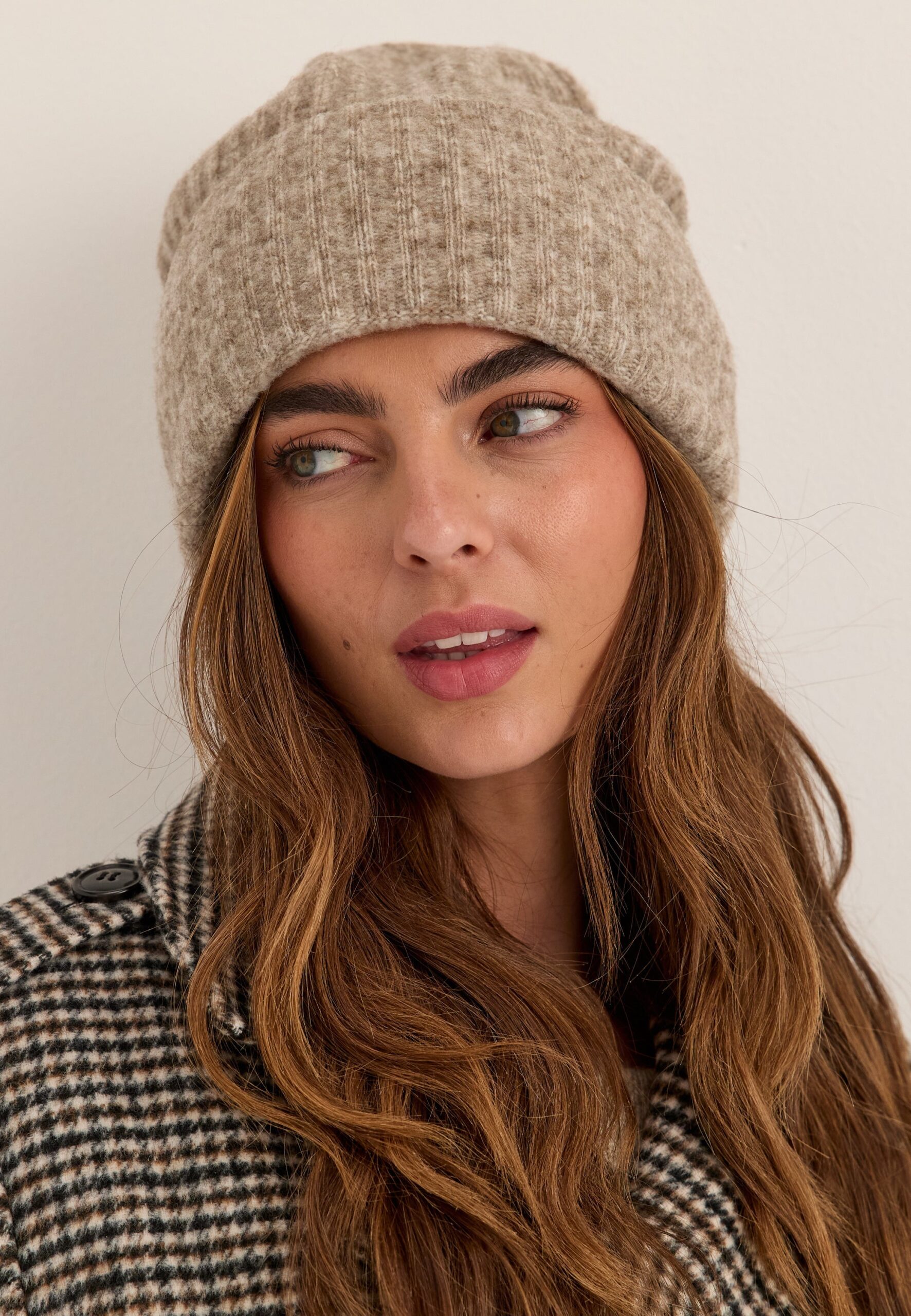 Wool Blend Knitted Hat Wool Blend Knitted Hat