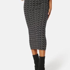 Gold Needle Art 7/8 Pencil Skirt