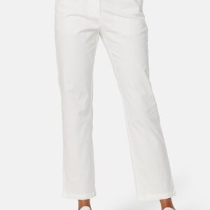 Slim Chinos